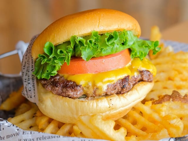 Kids Burger.